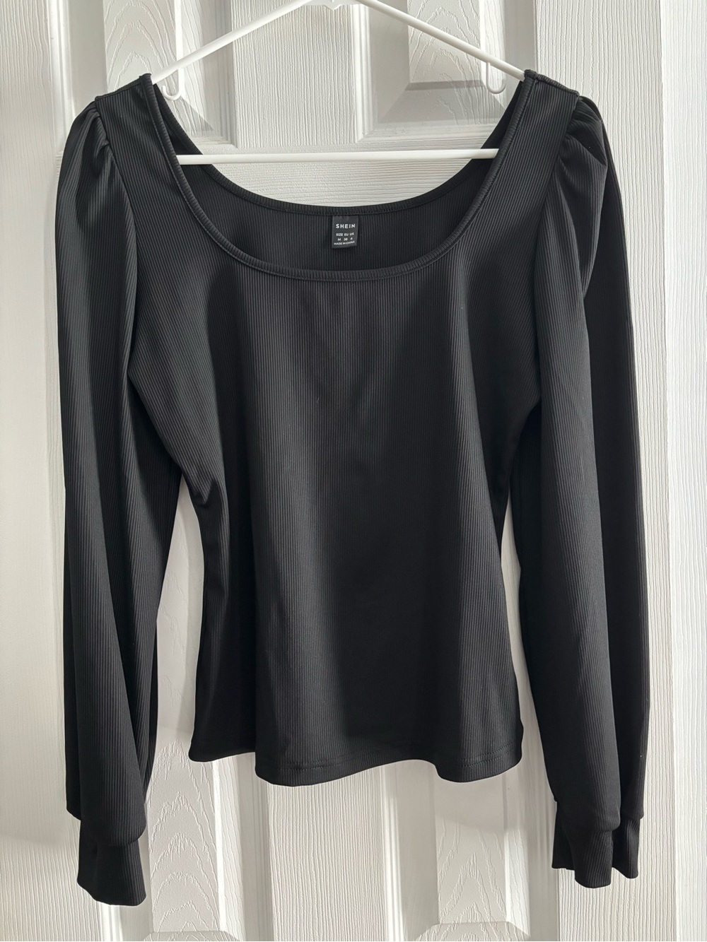 SHEIN Black Ribbed Long-Sleeve Scoop Neck Top
